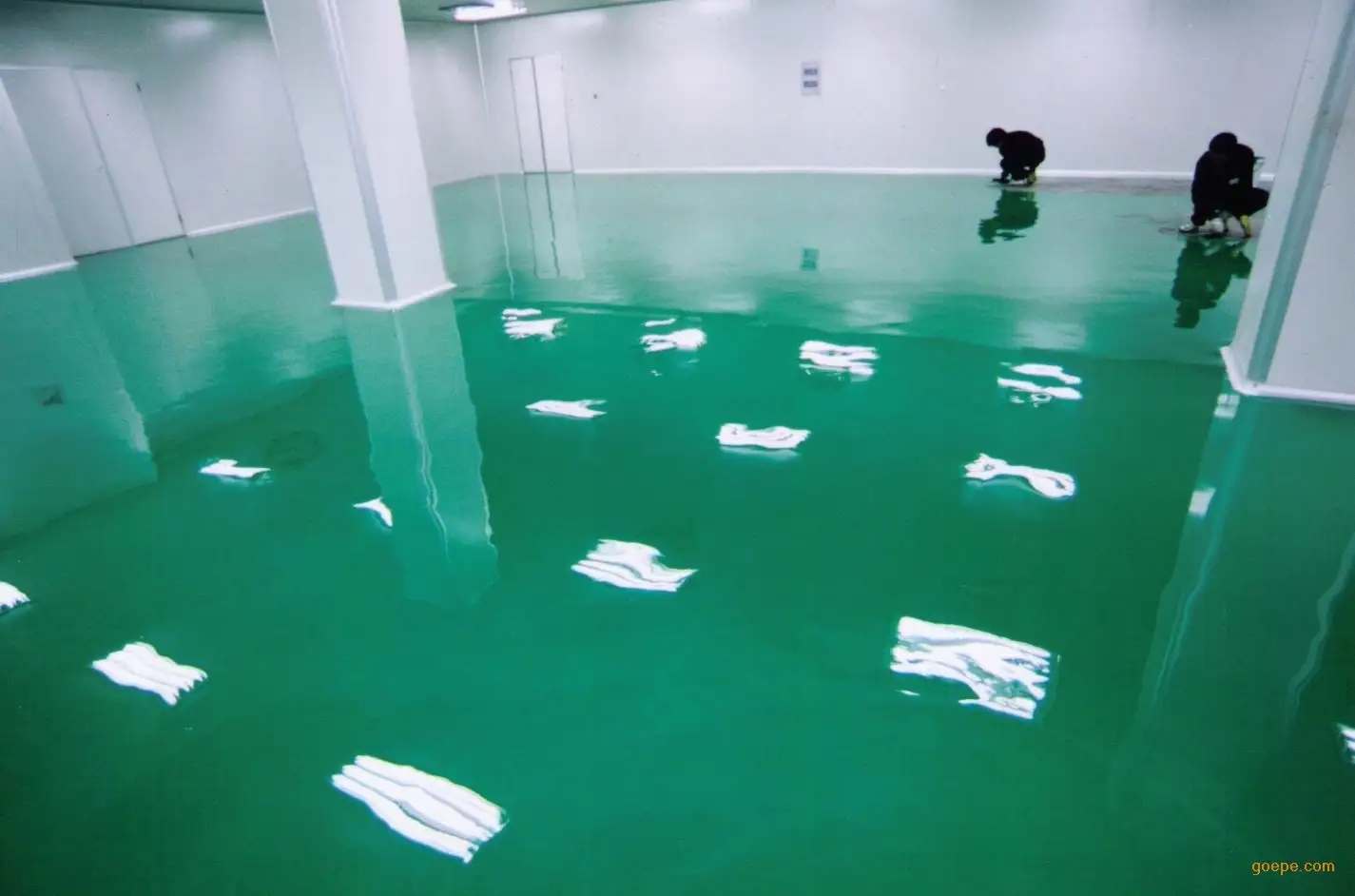 环氧树脂玻纤自流平地板
